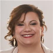 Profesora licenciada en Historia con experiencia en Bachillerato y clases particulares